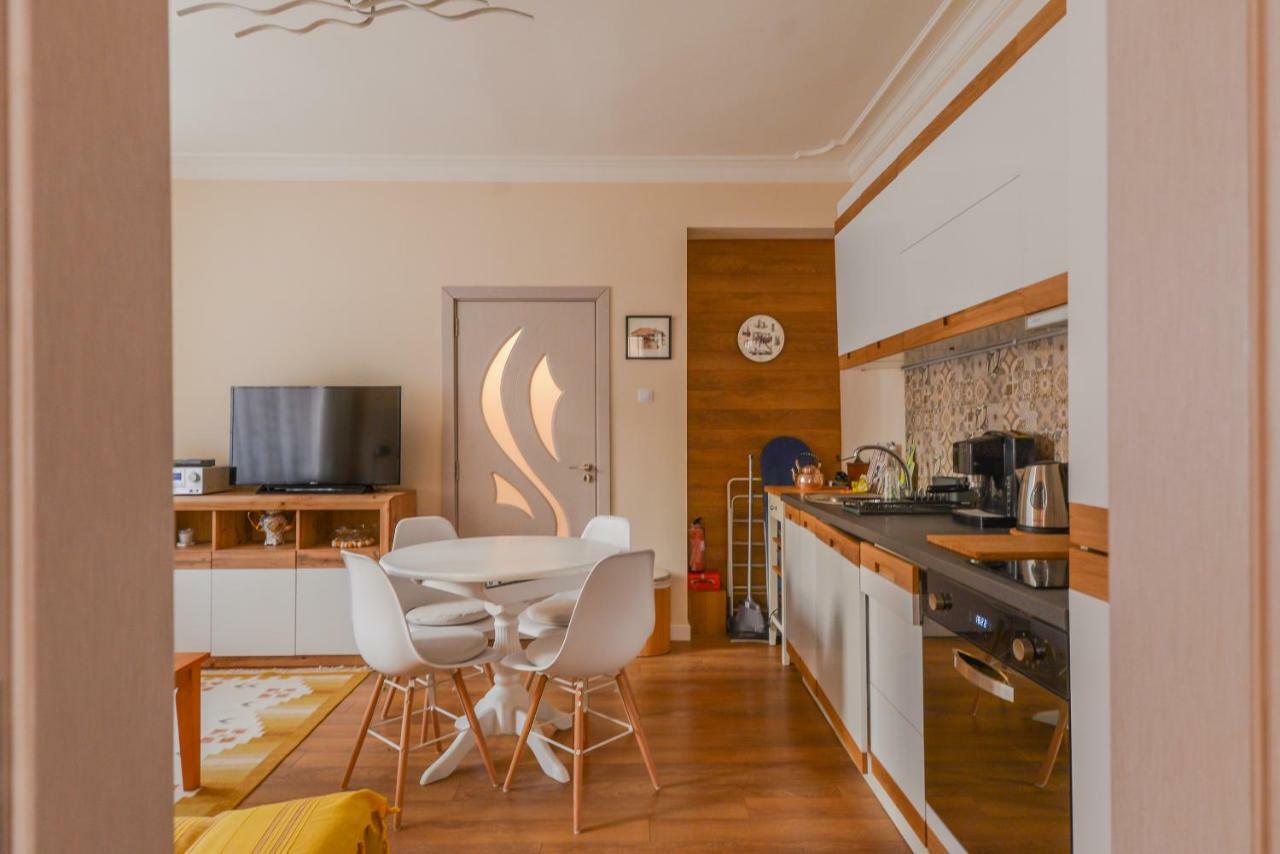 Welcoming One Bedroom on Vasil Levski Boulevard Sofia Eksteriør billede